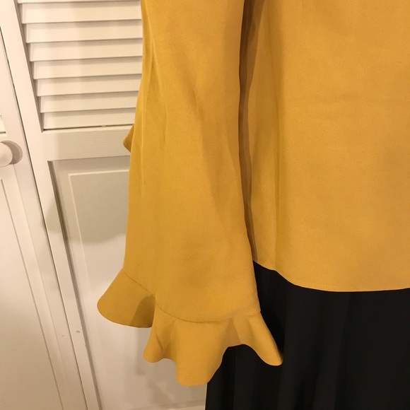 C/MEO Collective Gossamer Ruffled-Sleeve Top XS - Picture 6 of 16